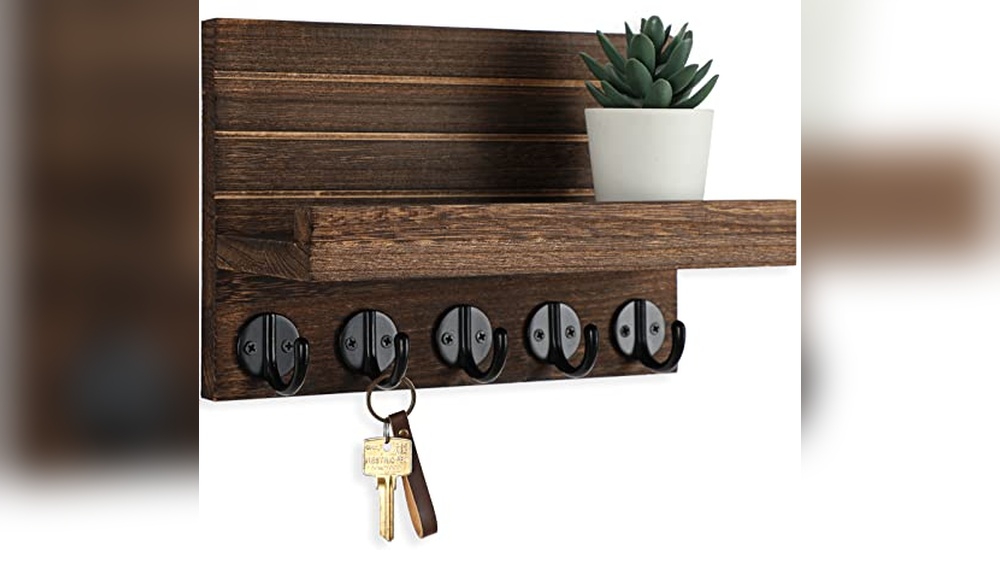 Key Rack Rustic Designs: Stylish Storage Solutions for Your Entryway