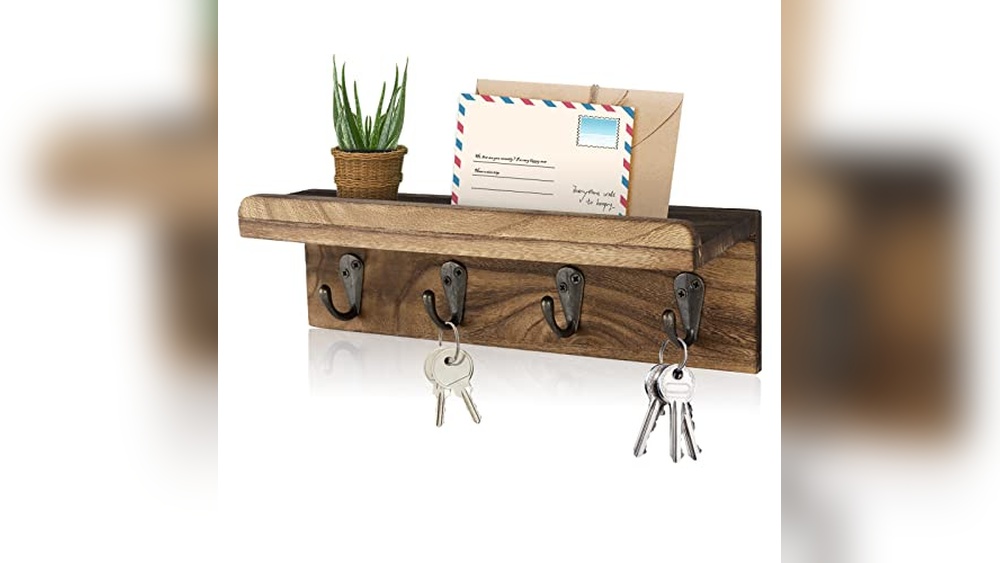 Wooden Key Rack: Stylish Rustic Wall Organizer for Entryway Essentials